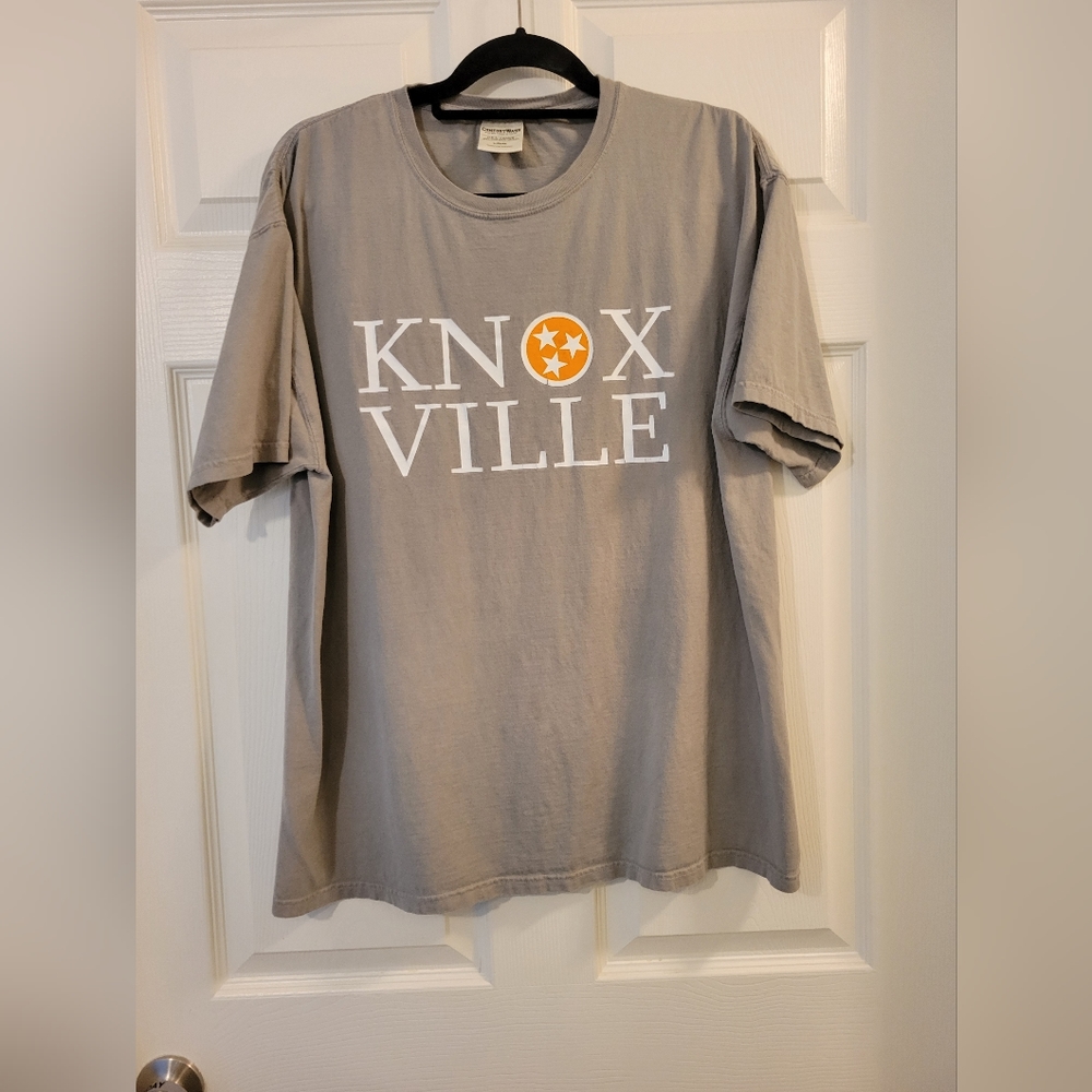 Grey Knoxville T-shirt size Large